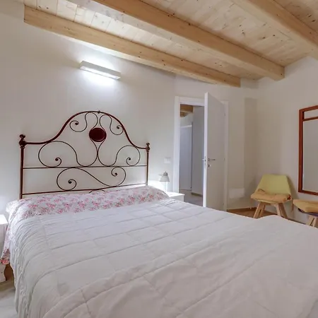 Holiday home Cozy In Albagnano Di With Kitchenette