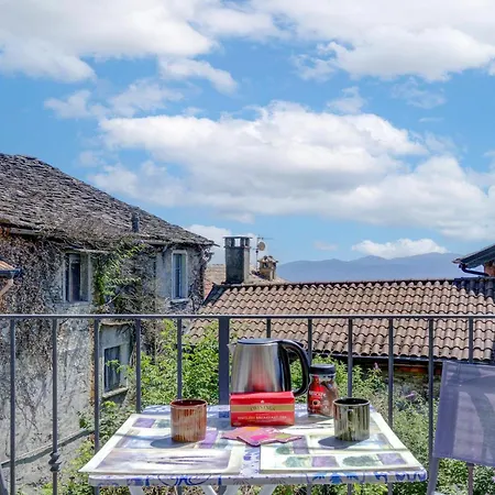 Holiday home Cozy In Albagnano Di With Kitchenette Bee