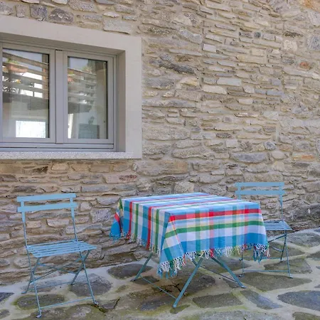 Cozy In Albagnano Di With Kitchenette * Bee