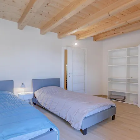 Vakantiehuis 2 Bedroom In Albagnano Di