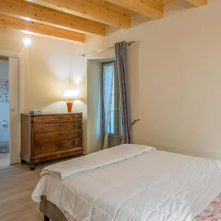 Cozy In Albagnano Di With Kitchenette Holiday home Bee