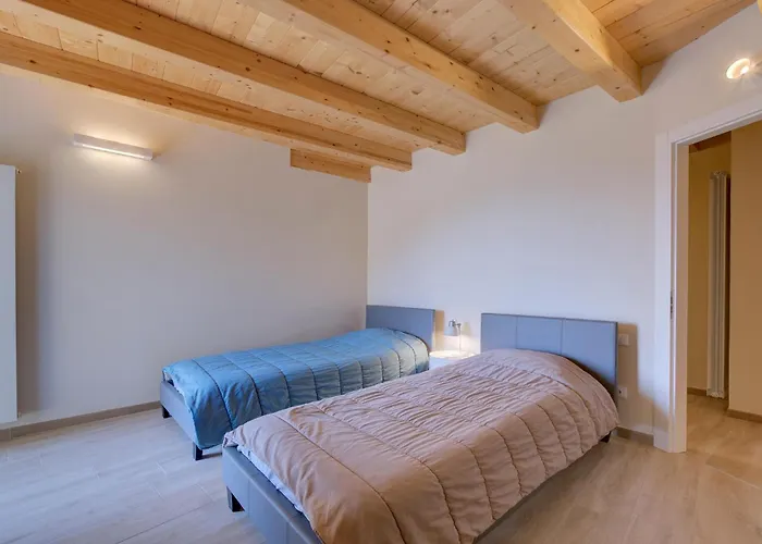 2 Bedroom In Albagnano Di *